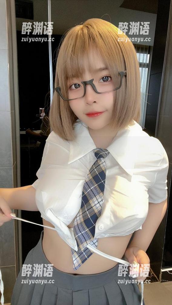 无论是周一到周五，Sayo Momo的职业装套图让人想跳槽！